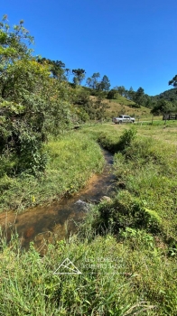  sitio em rio dos cedros