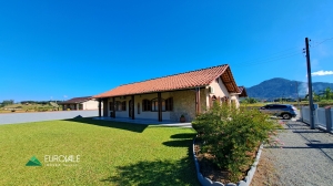 casa em rio dos cedros