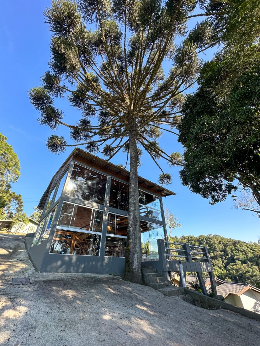 CASA ARAUCÁRIA 