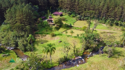 Sítio em Rio Bonito