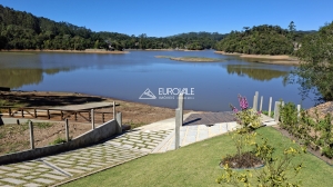  casa na represa do pinhal