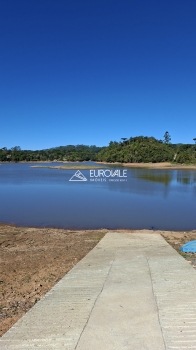  casa na represa do pinhal