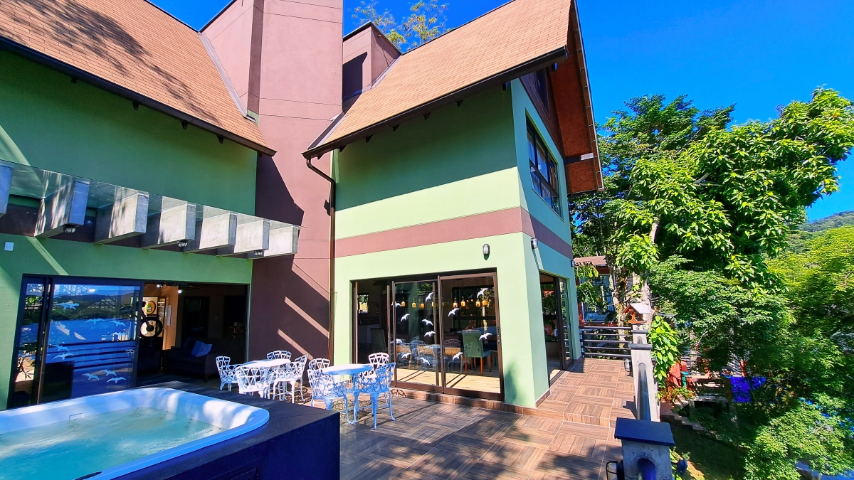 CASA BEIJA FLOR (SAFARI)