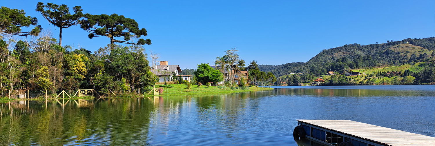 Lago Pinhal